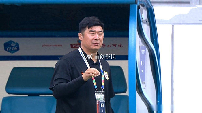 爱游戏官方网站-泰山队又在折腾什么？韩鹏去留悬而未决，年轻人的路越走越窄|山东泰山|俱乐部|赛季|球队|后腰_新浪体育_新浪新闻